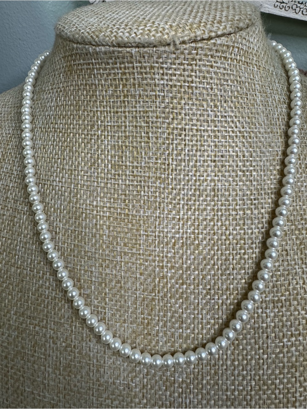 Vintage White Pearl Glass Bead Necklace - Classic Strand
